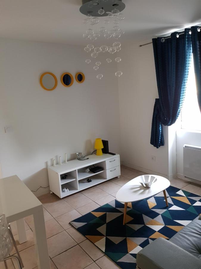 Jolie Appartement Moderne A Roanne Ngoại thất bức ảnh